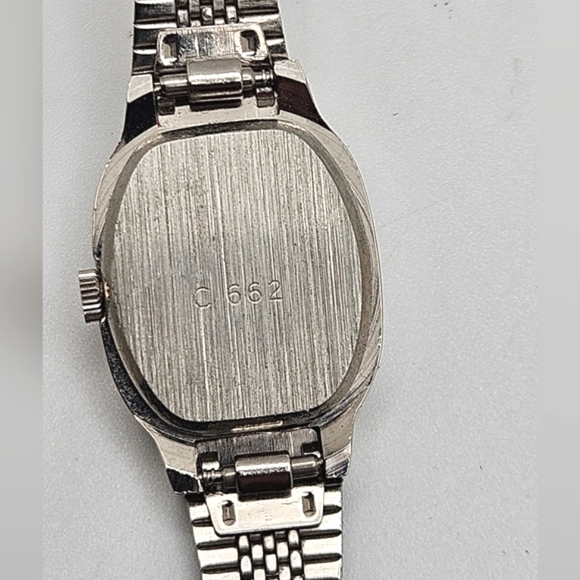 TEKRON Vintage Womens Watch Silver Metal Band Untested - Picture 4 of 5